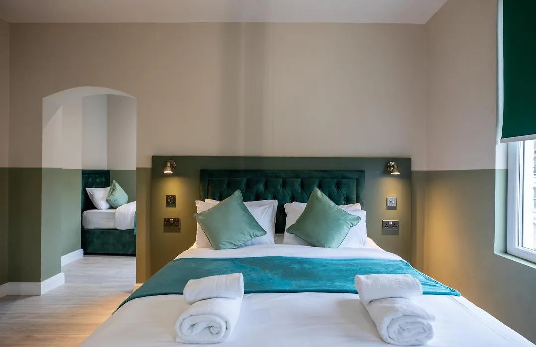 The Finsbury Park Hotel-1