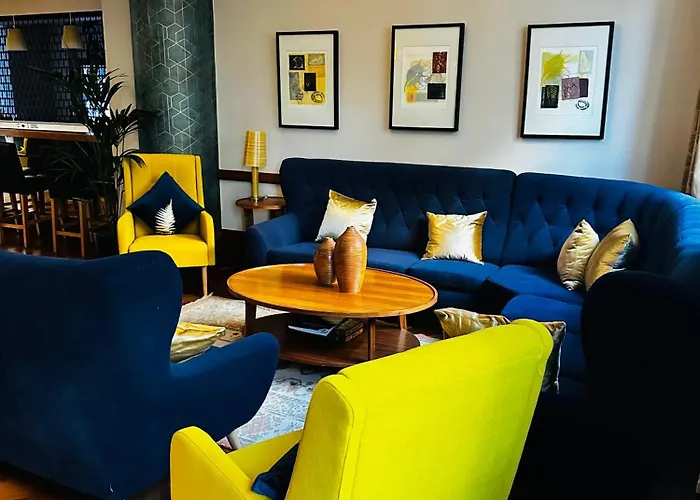 Vincent House London Residence